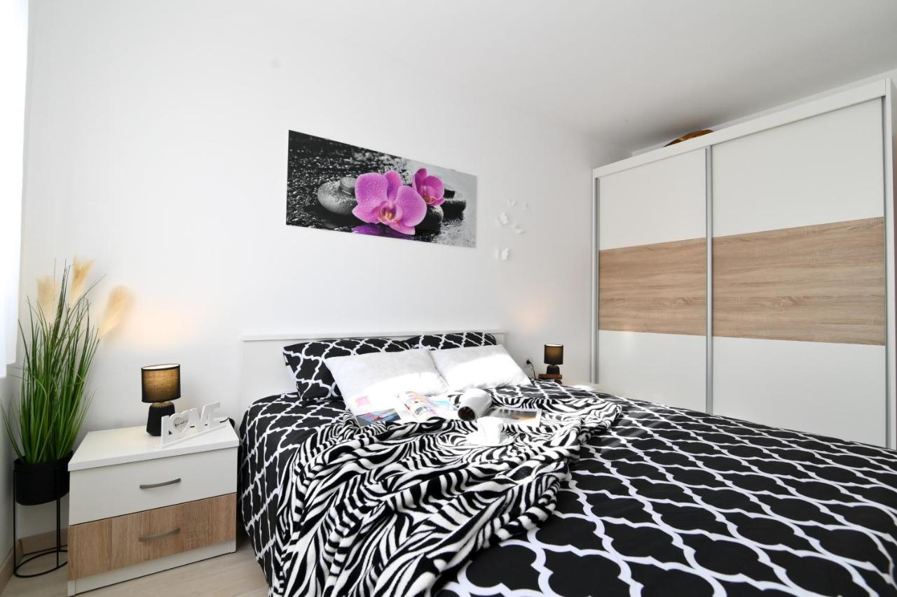 Rossy Apartment Rijeka Exterior photo